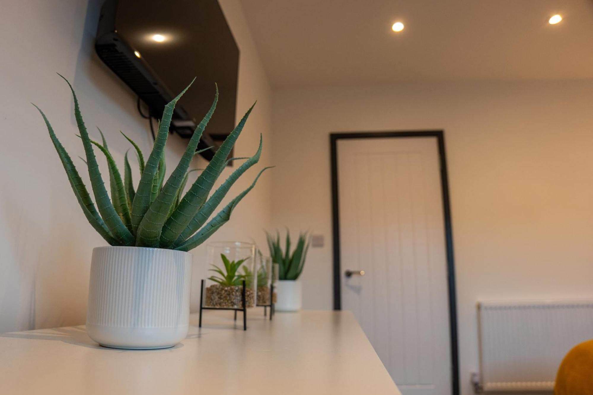High End Apartment - Perfect For Contractors & Builders - Free Parking Ilkeston Zewnętrze zdjęcie