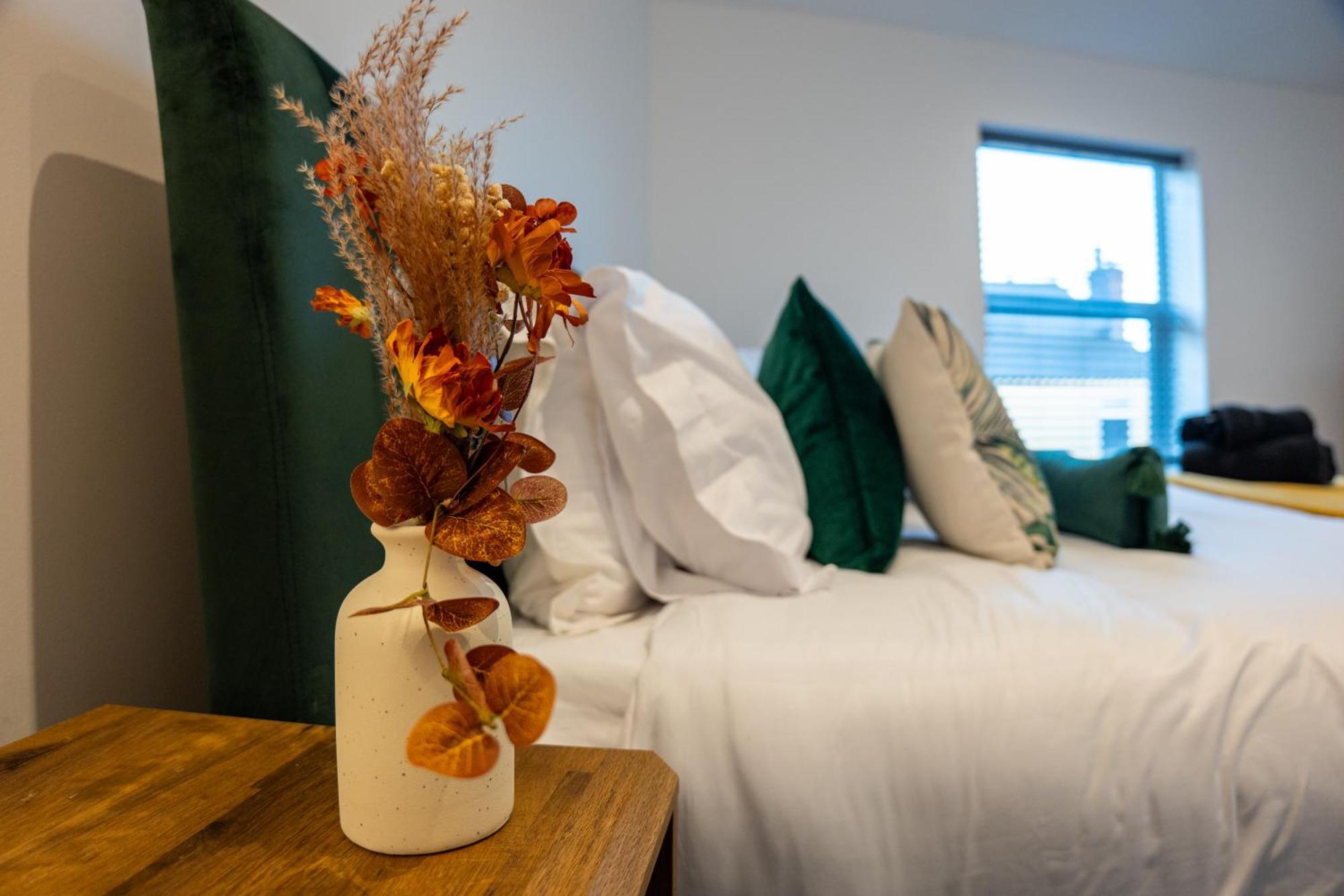 High End Apartment - Perfect For Contractors & Builders - Free Parking Ilkeston Zewnętrze zdjęcie