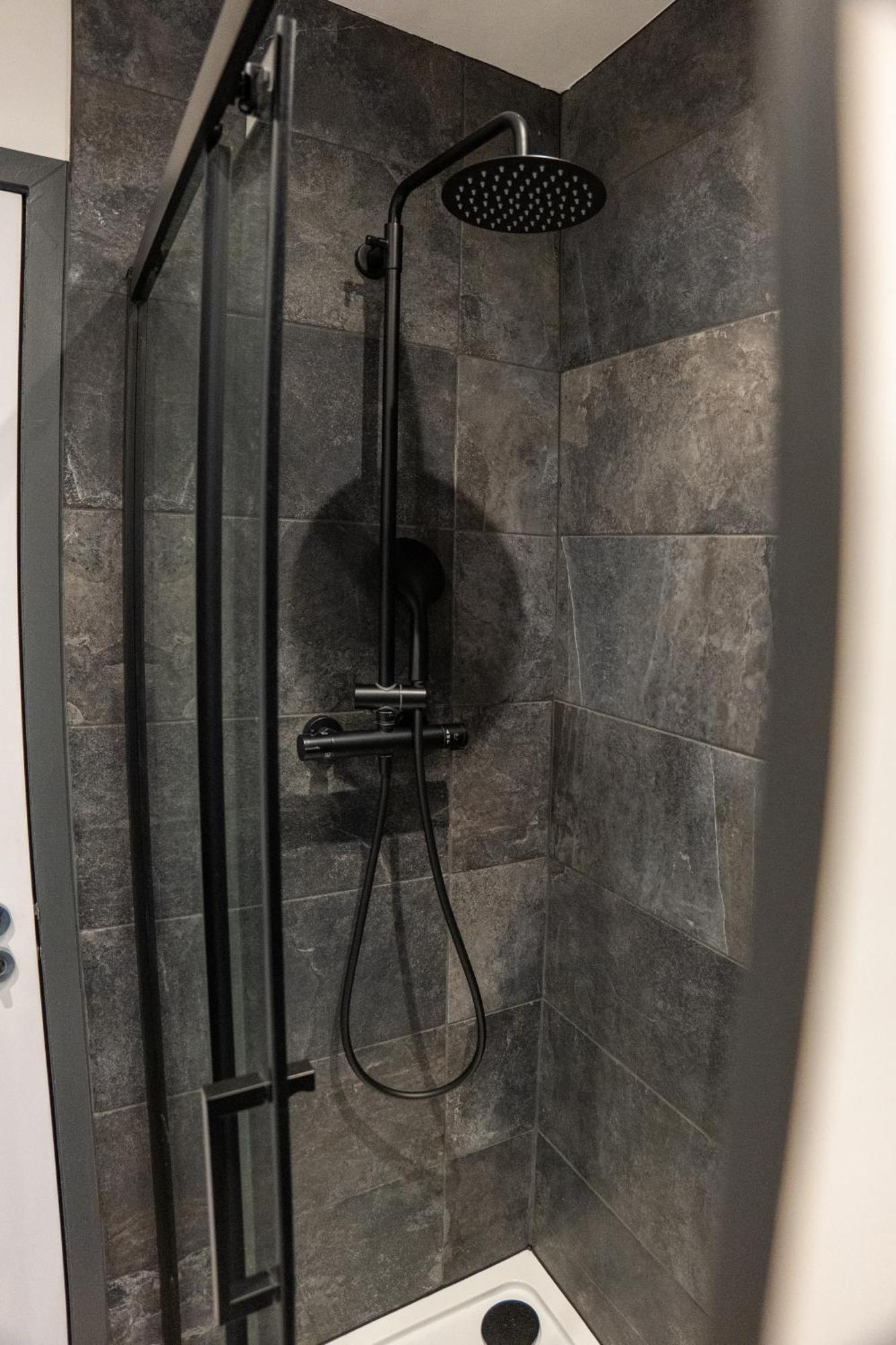 High End Apartment - Perfect For Contractors & Builders - Free Parking Ilkeston Zewnętrze zdjęcie