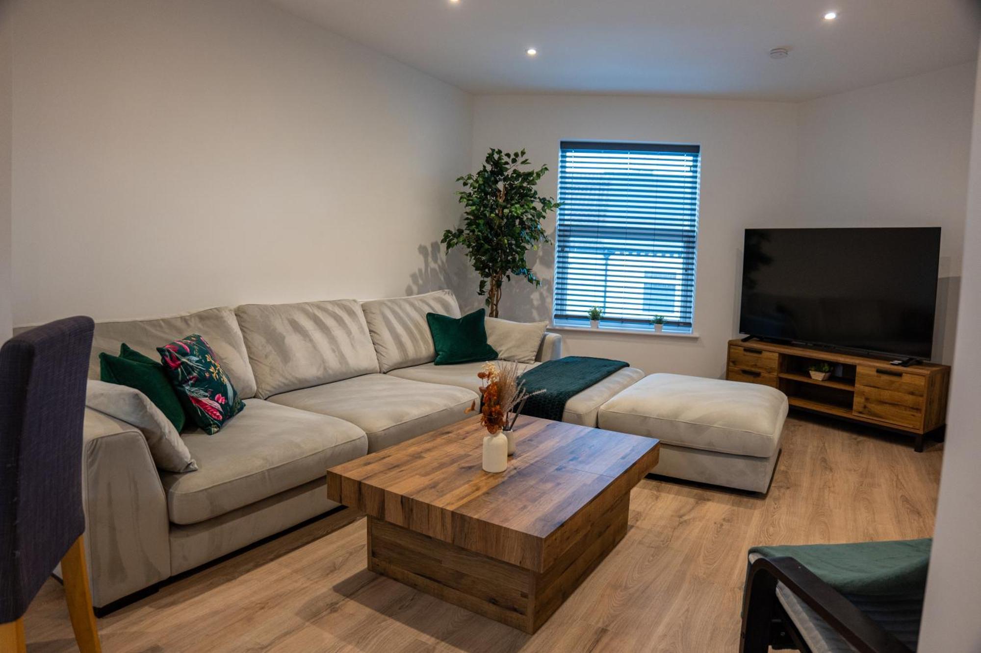 High End Apartment - Perfect For Contractors & Builders - Free Parking Ilkeston Zewnętrze zdjęcie